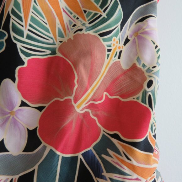 HURLEY Hawaiian Floral UPF 50+ Stretch Midweight One Piece Swimsuit - Size L - Picture 8 of 16